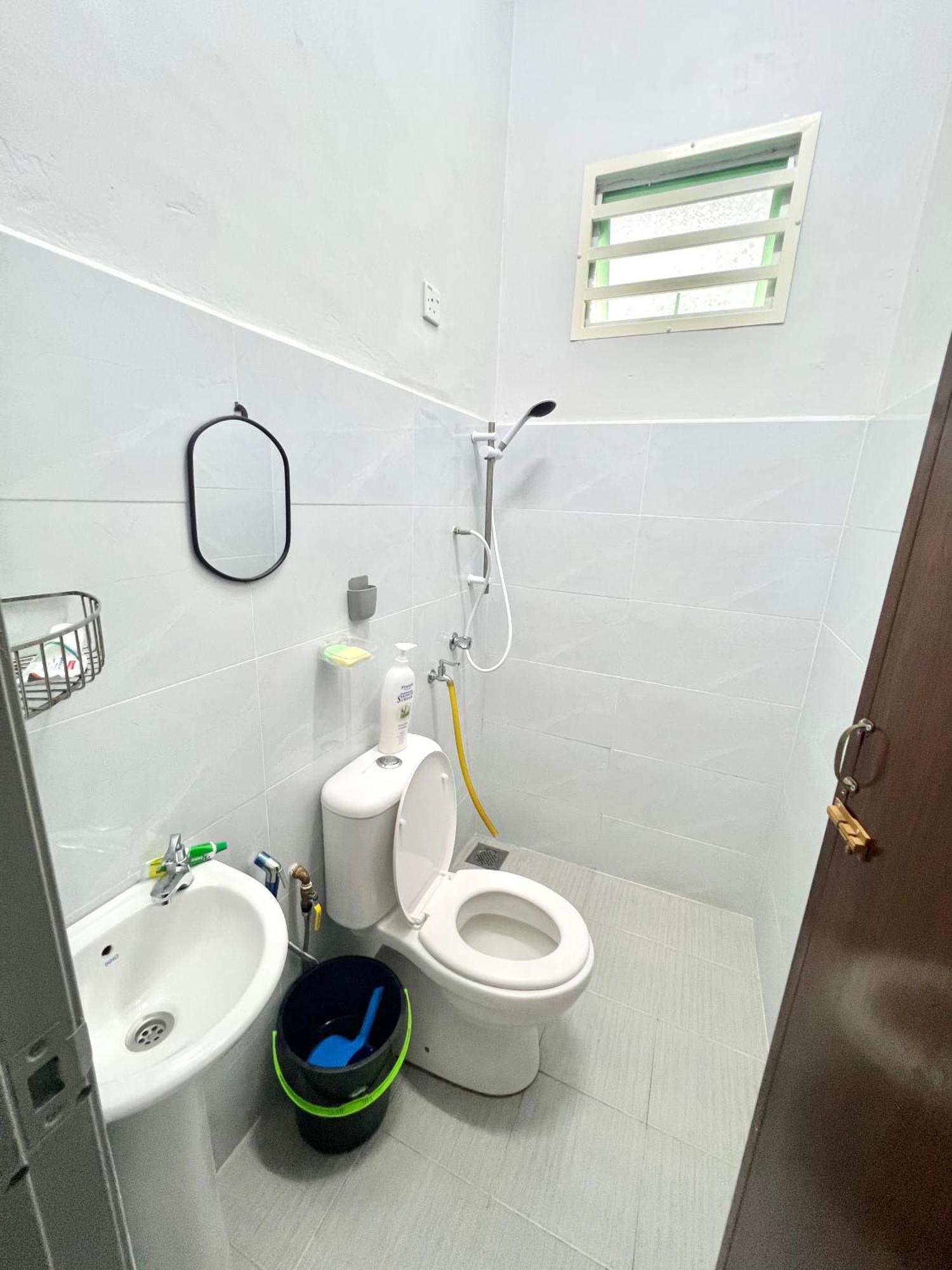 Teratai Homestay 3 Batu Buruk Kuala Terengganu Exterior photo